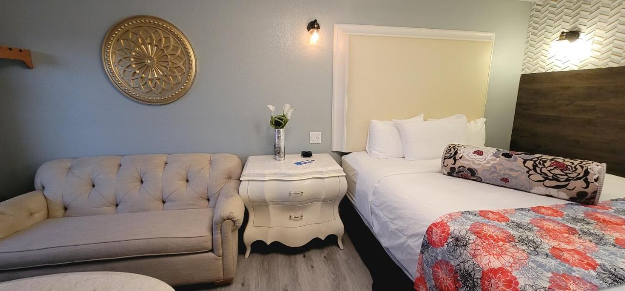Dragonfly Inn & Suites Hastings Kültér fotó