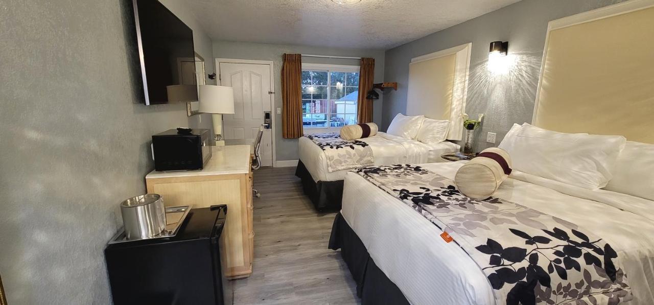 Dragonfly Inn & Suites Hastings Kültér fotó